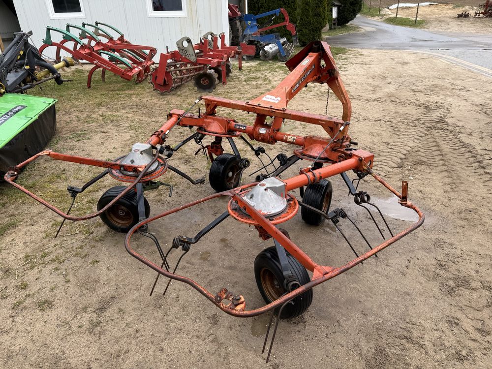 Przetrząsarka, przewracarka karuzelowa 4-5m DEUTZ FAHR, KUHN, NIEMEYER