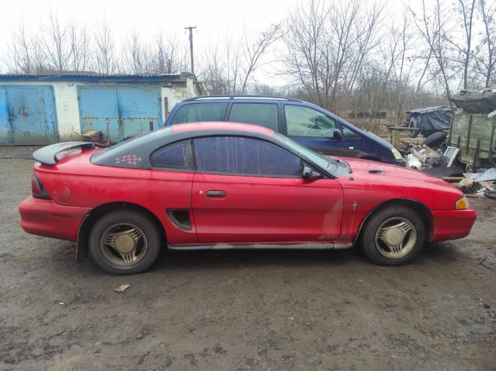 Продам форд мустанг