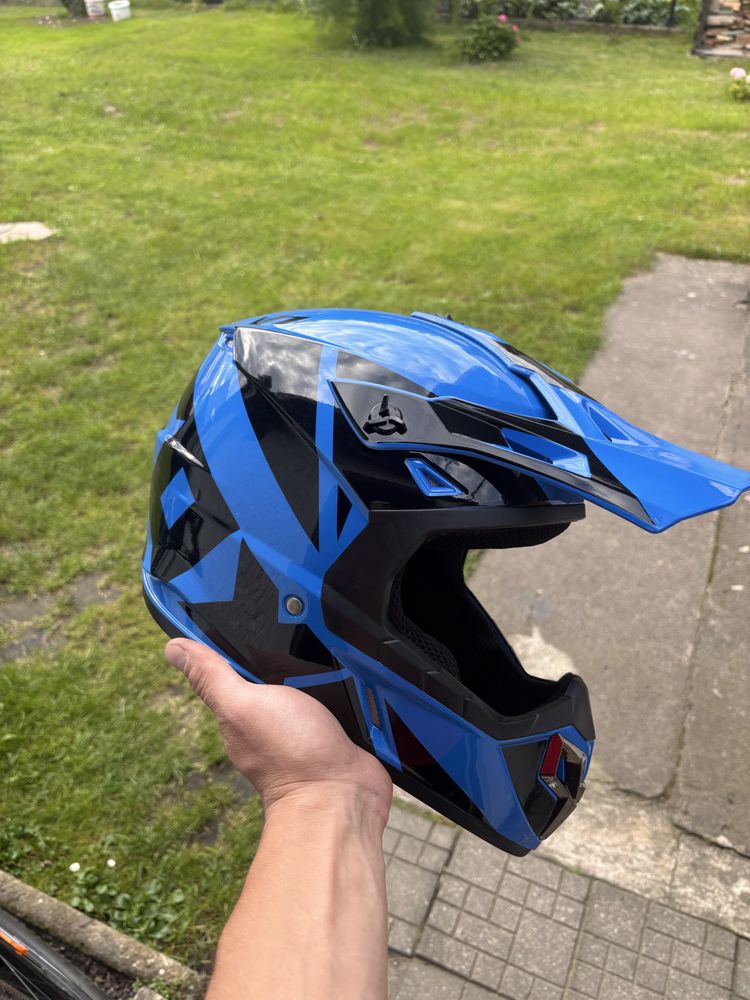Kask ochronny rowerowy /hulajnoga/quad/cross