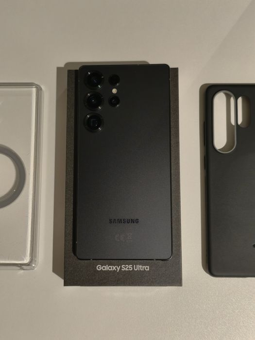Samsung Galaxy S25 Ultra 1TB Titanium Jet Black (Como Novo)