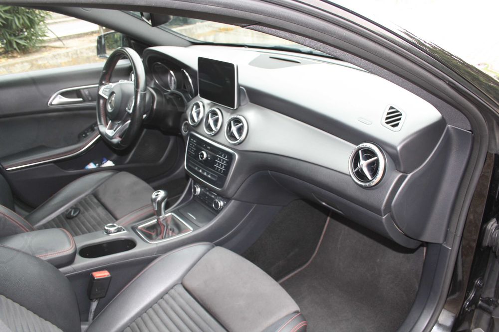 Mercedes Benz CLA 180d Shooting Brake AMG Nacional