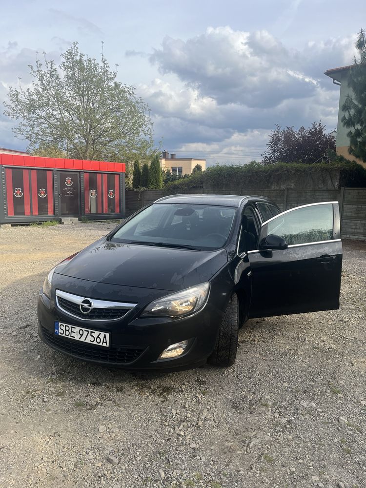 Sprzedam Opel Astra IV