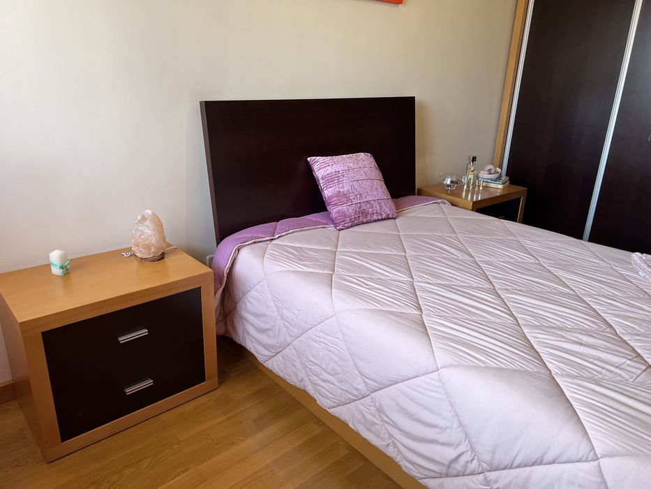 Quarto usado todo em madeira