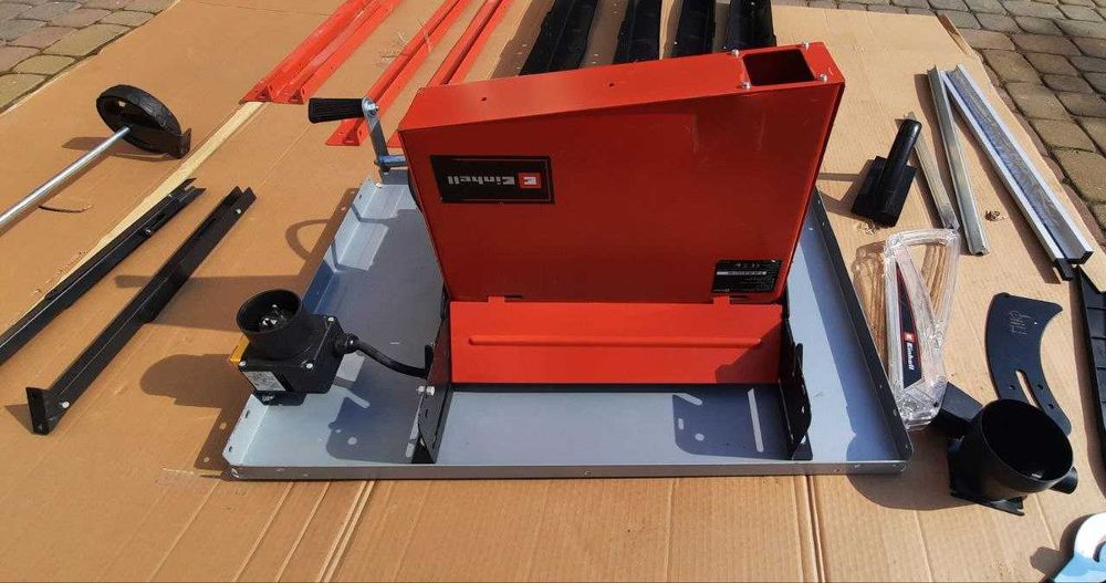 Пила циркулярна Einhell TCC-TS 315 U В, циркулярка