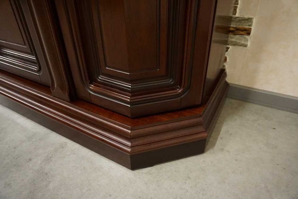 Komoda 4 Drzwiowa Mahoniowa Mahoń szer. 187 cm (p-1158)