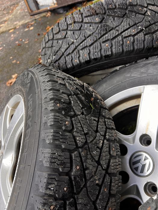 Колеса 5x120 , 205/65/r16 Nokian Hakkapeliitta C3