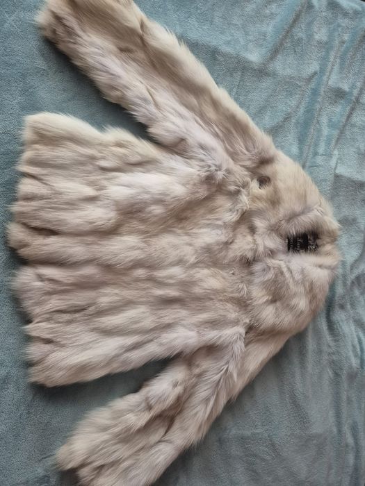 Futro białe używane stan bardzo dobry