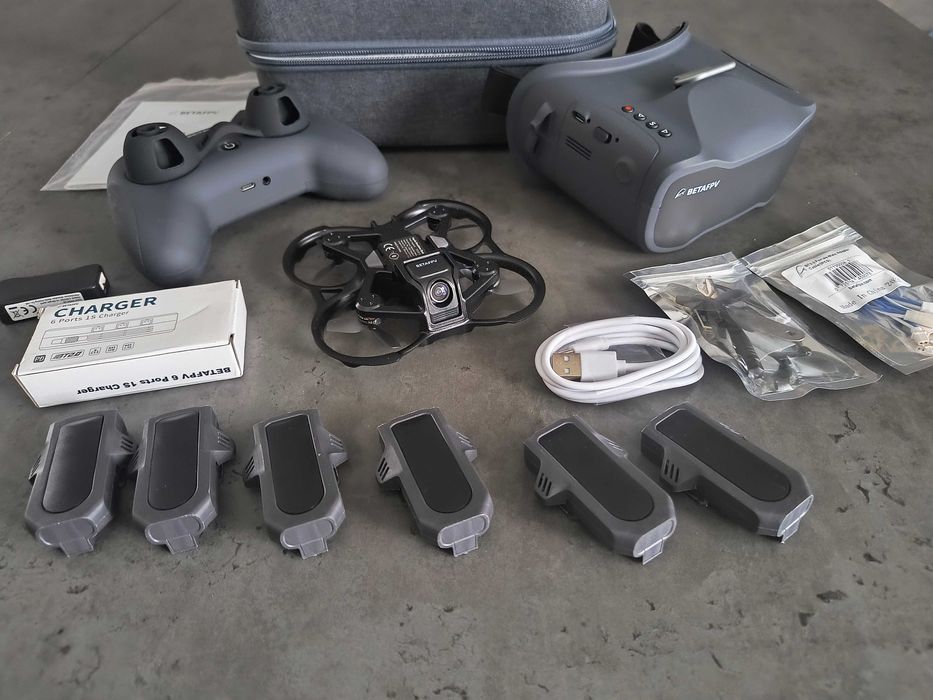 Dron  AQUILLA 16 Beta FPV - ogromny zestaw combo 6 baterii - NOWY!!!