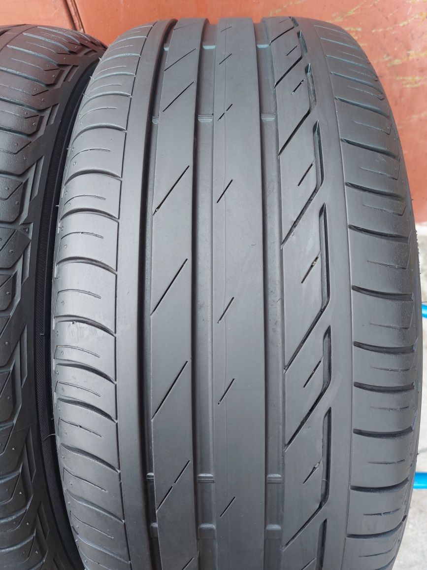 225/50/17 R17 Bridgestone Turanza T001 RunFlat 2шт ціна за 1шт шини