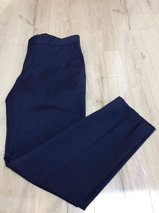 Elegancki garnitur Guns&Tuxedos rozmiar 50