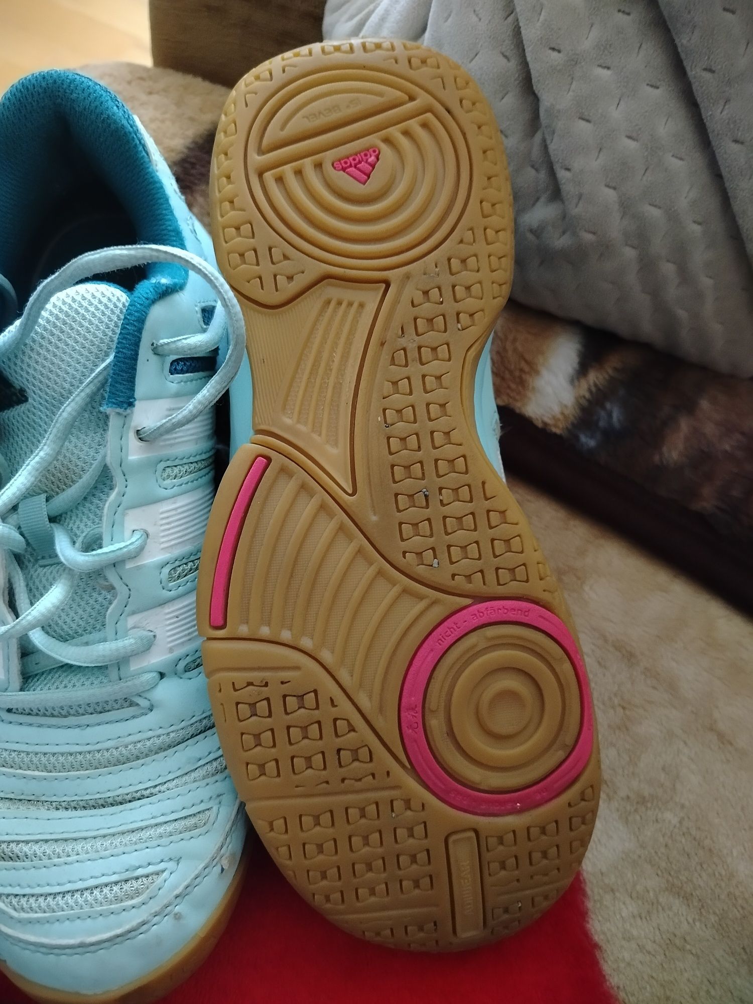 Adidas Court Stabil 11