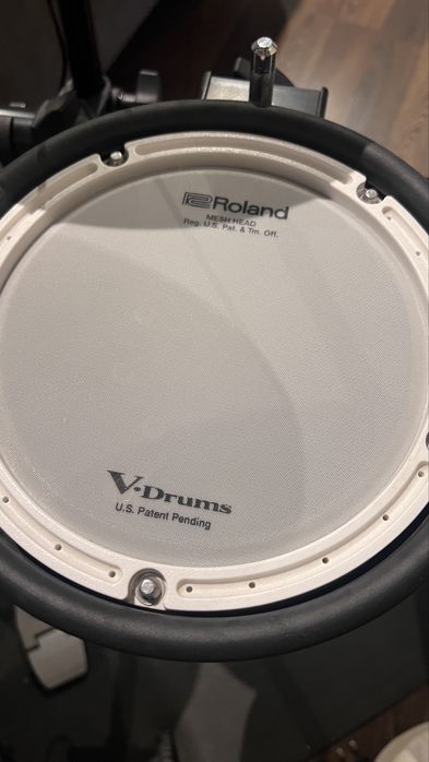 Bateria Roland Td-1 - Banco e pedal de bombo incluido