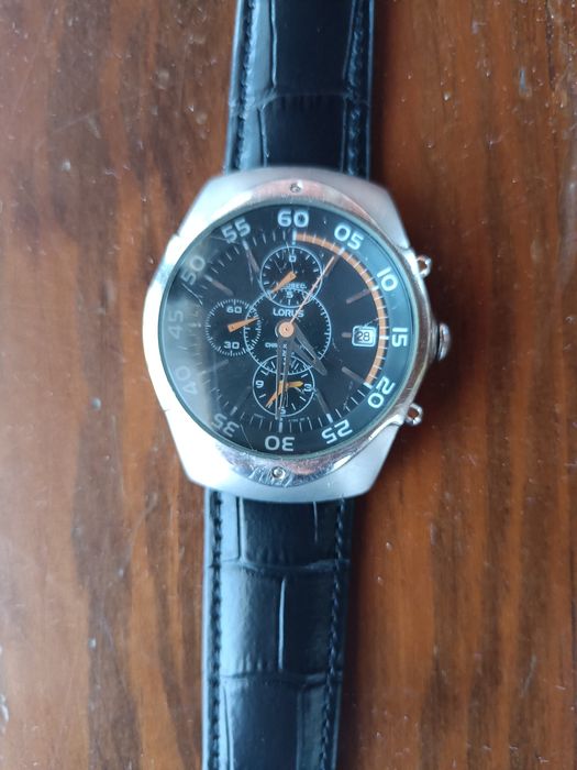 Relógio Lorus cronógrafo by Seiko Corporation