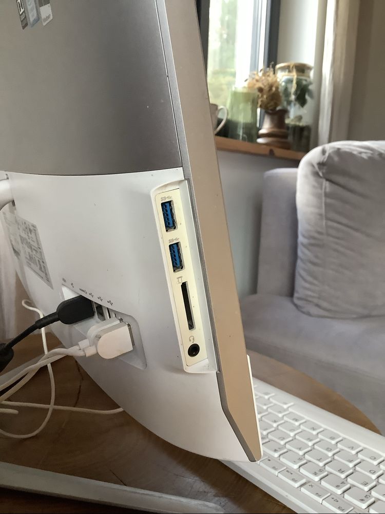 Komputer Lenovo Ideacentre AIO
