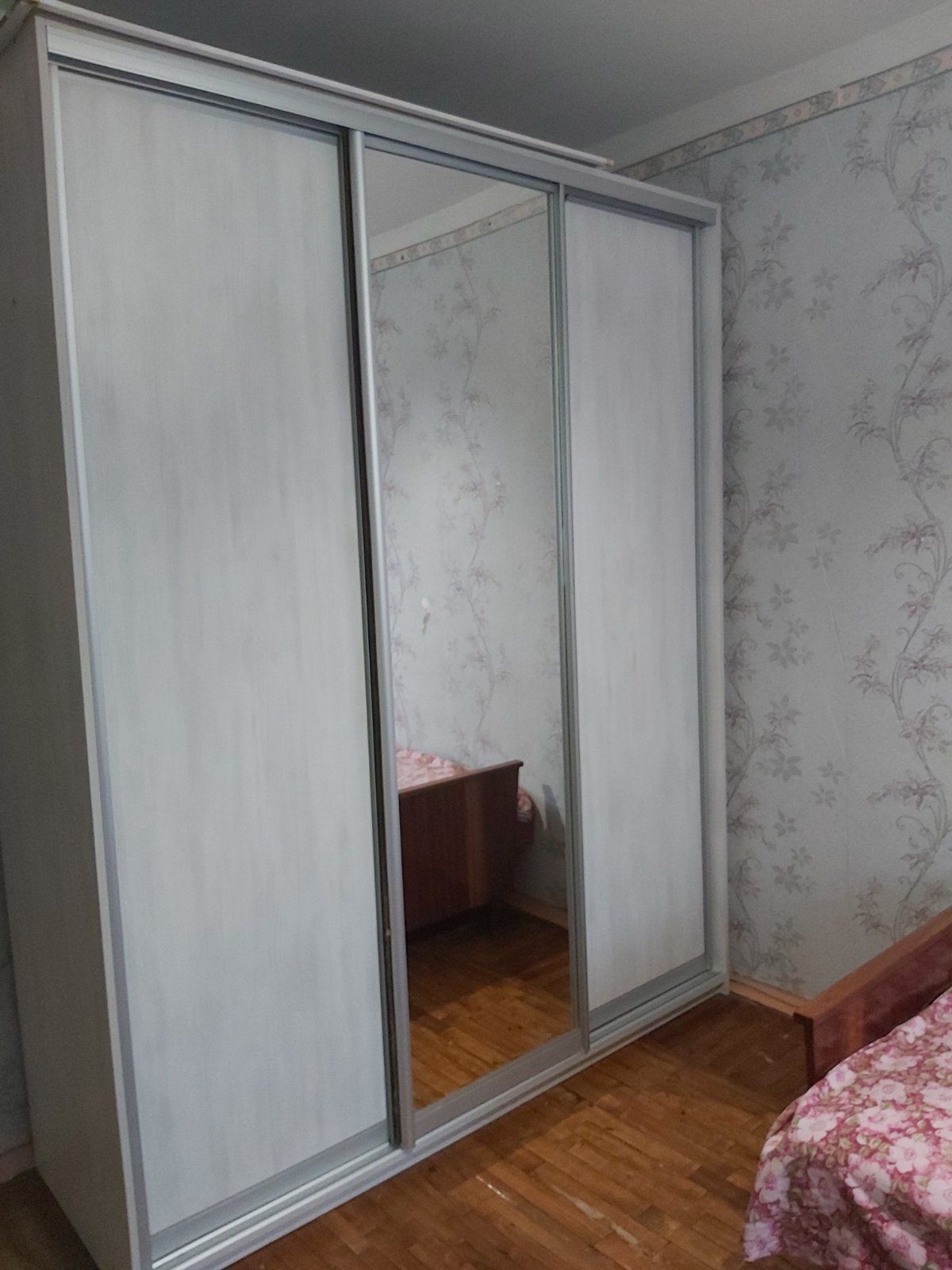 Сдам  3 х комнатную квартиру в Краматорске..