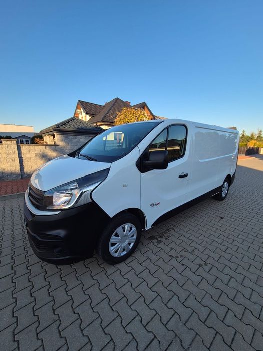 Renault Trafic Talento 120koni Long 143Tys km Klima Super stan  Jeden właściciel od nowości 100%Bezwypadkowy