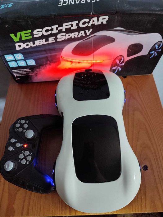 Радіокерована трюкова дрифт машина є світло звук та виприскування пари