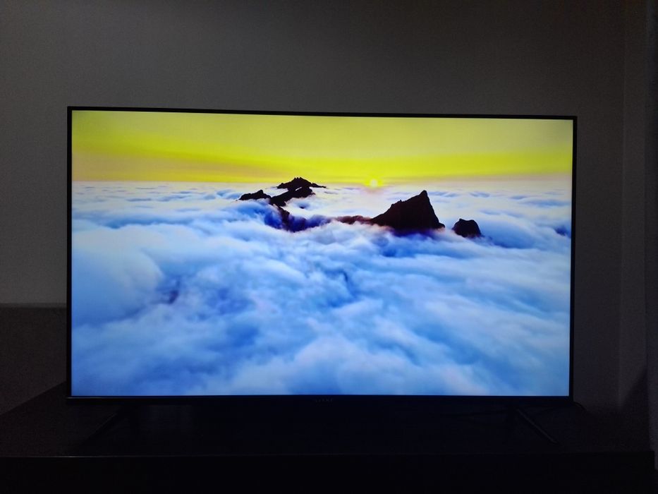 Telewizor Yotube Netflix SmartTV Wifi 4KUHD HDR