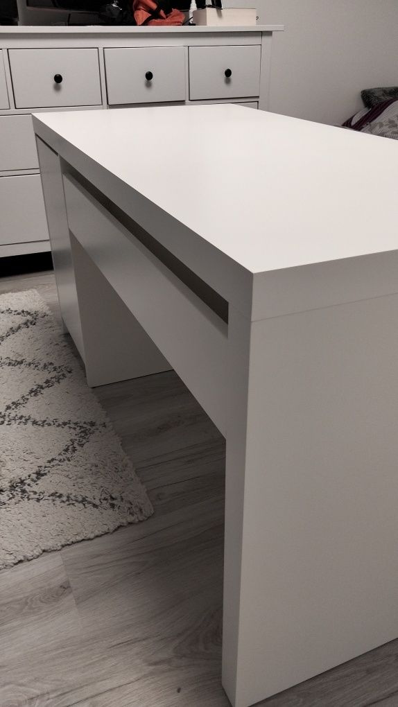 MALM biurko białe Ikea 140*65 vm