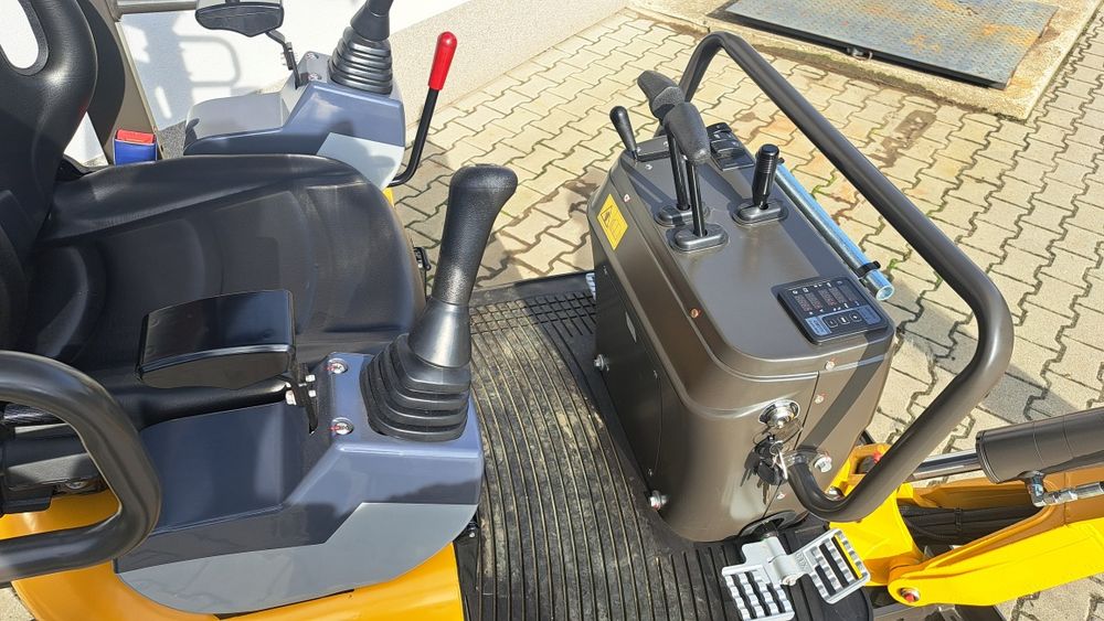 Minikoparka Nex N12 full, joystick, 2 prędkości, zwolnice, NOWY MODEL