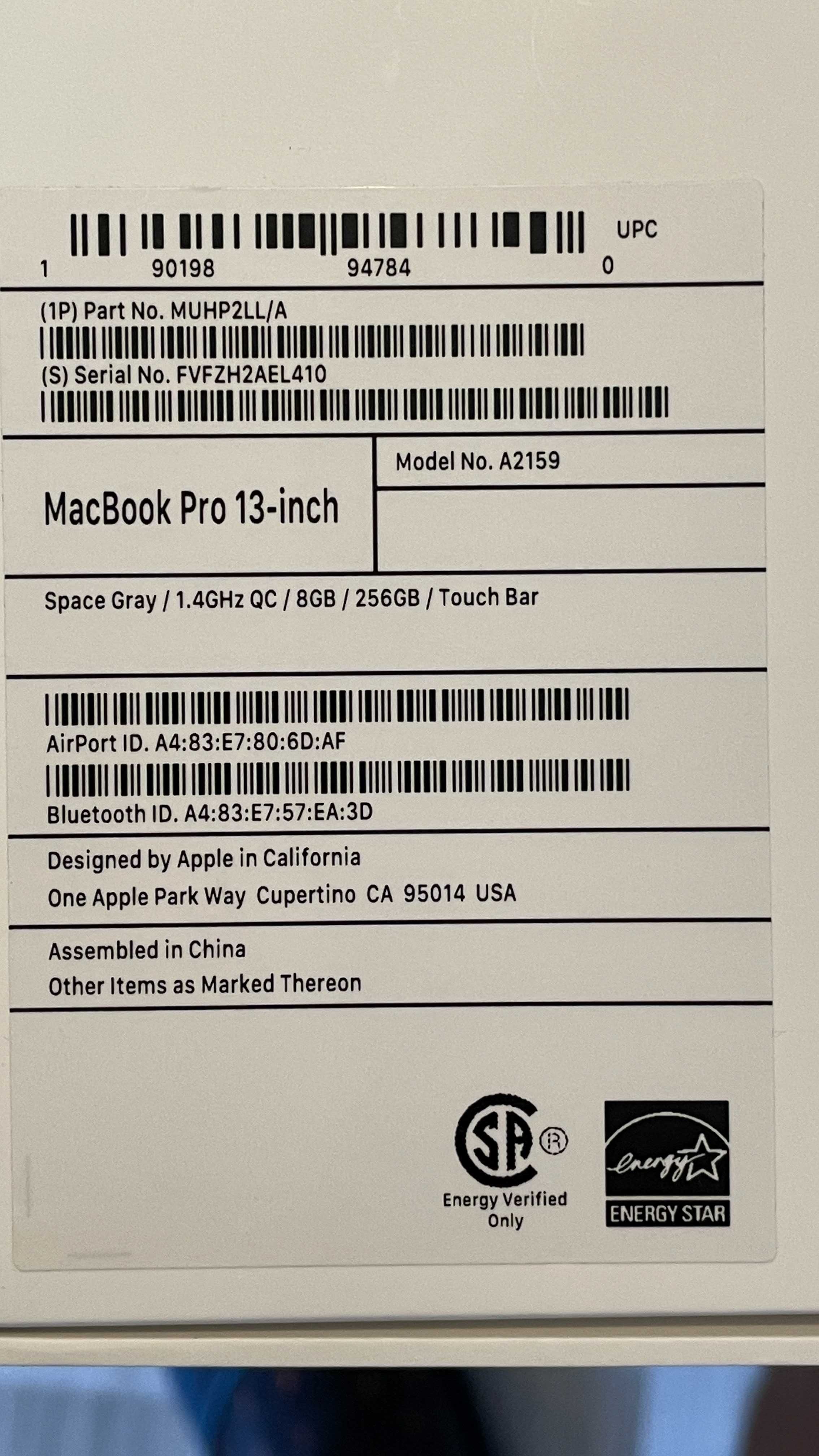 MacBook Pro 13.3” 2019 i5/8gb/250gb SSD /Touch Bar