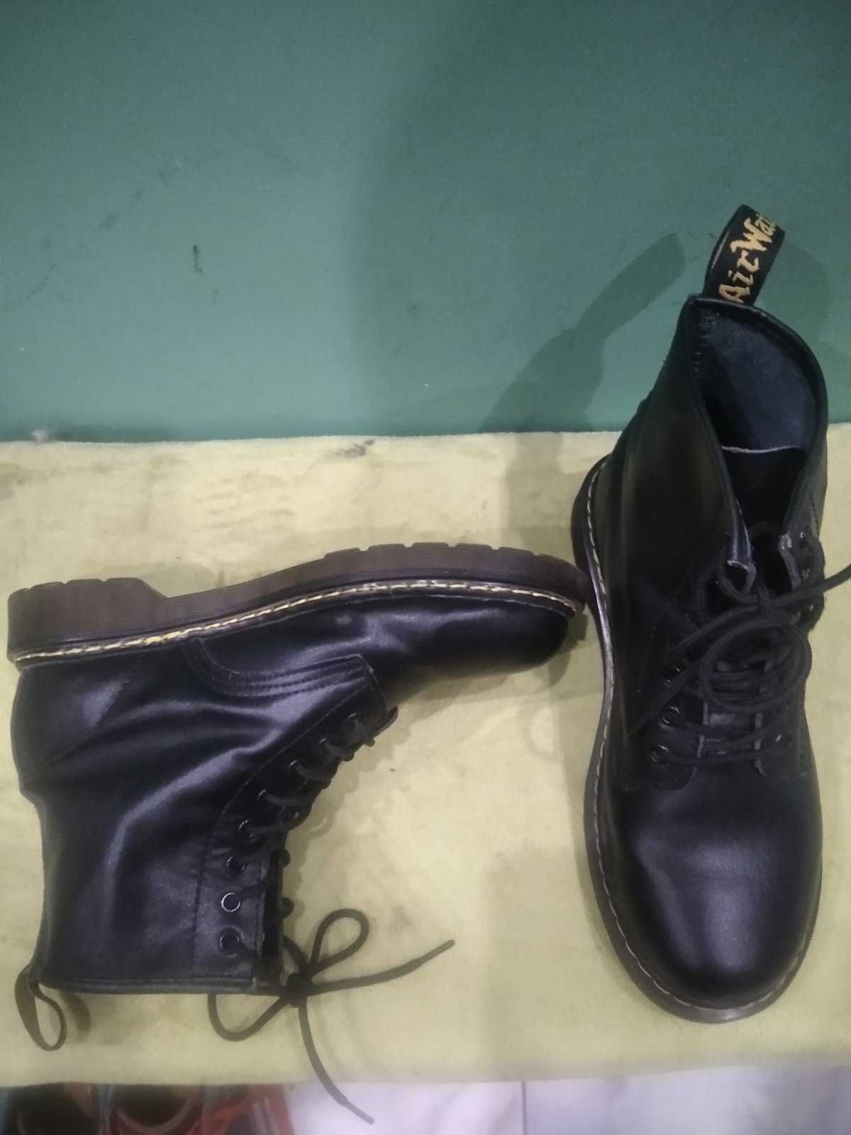 Продам ботинки Dr Martens натуральная кожа