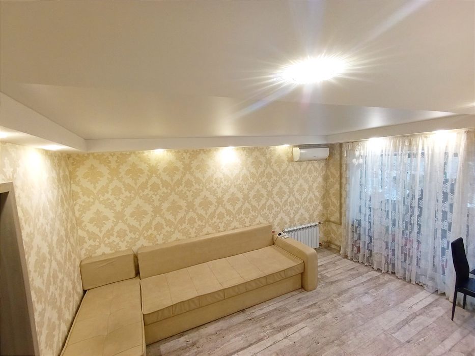 Продам  Квартиру. Черёмушки.