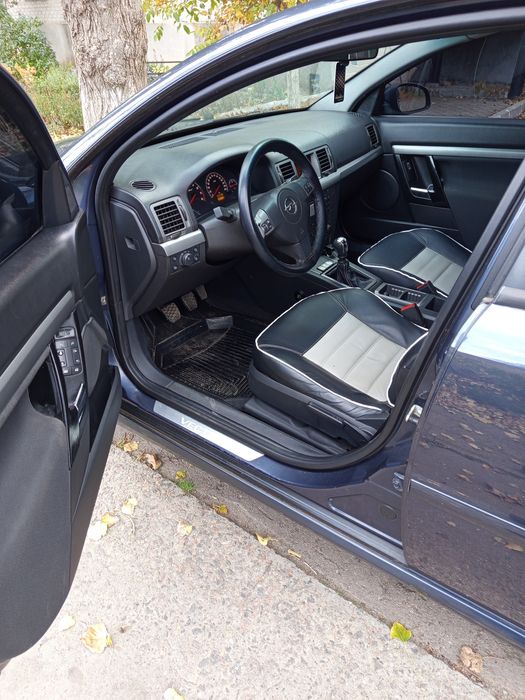 Opel Vectra C 2006 Рік