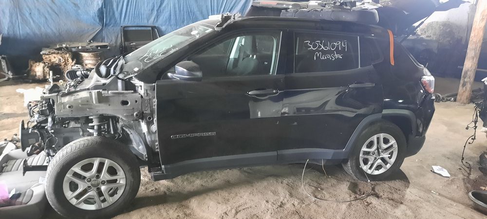 Разборка Jeep compas Запчасти 
Капот, бампер, крылья, подрамник, радиа