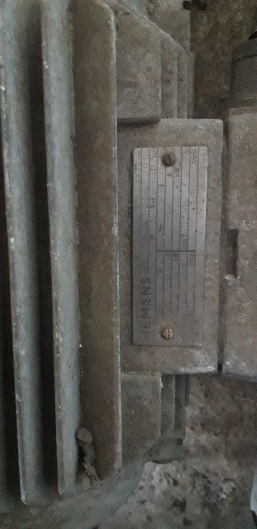 Motor 3 cv trifásico 1410rpm