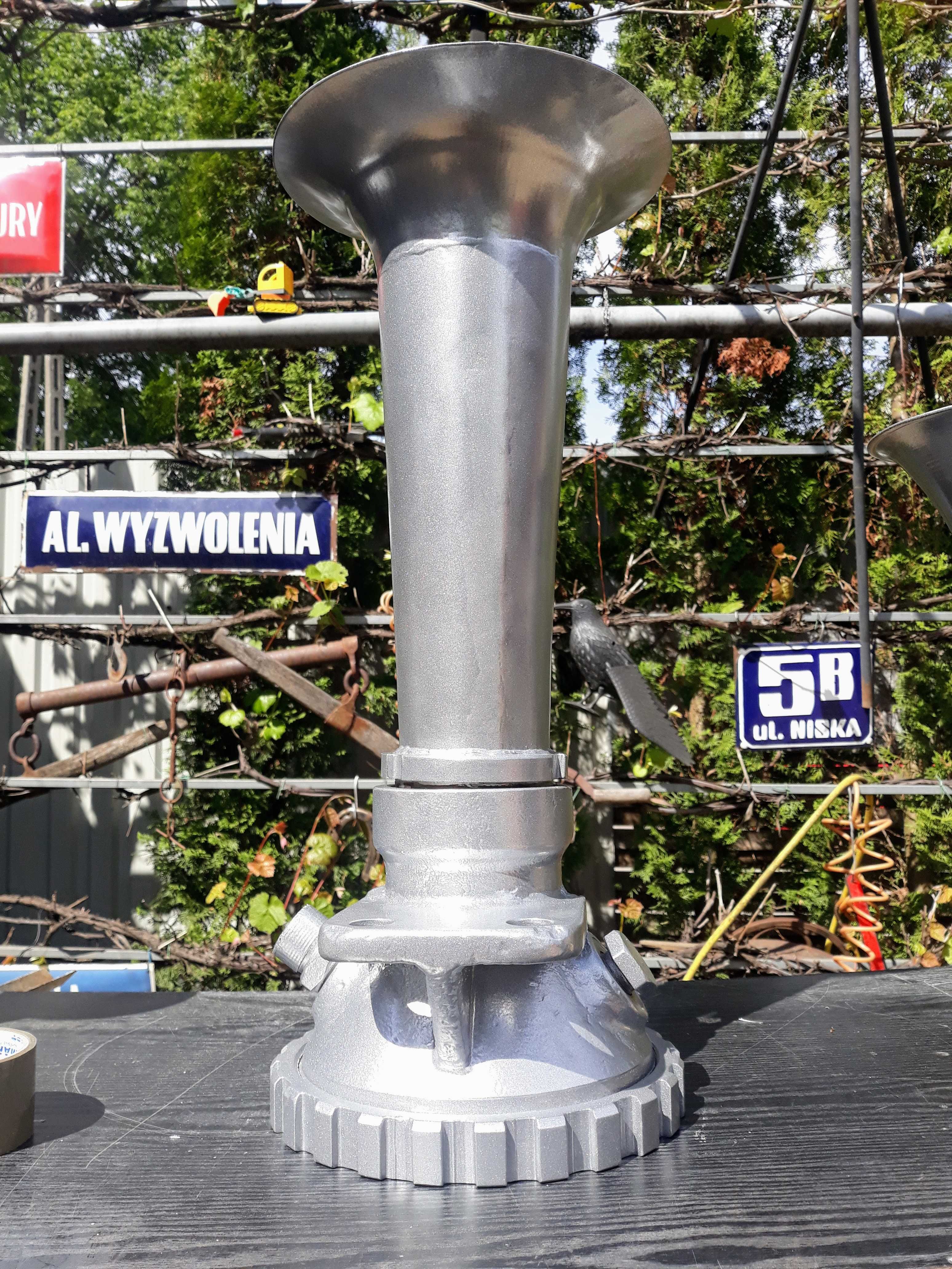 Tyfon T 9  Syrena Kolejowa