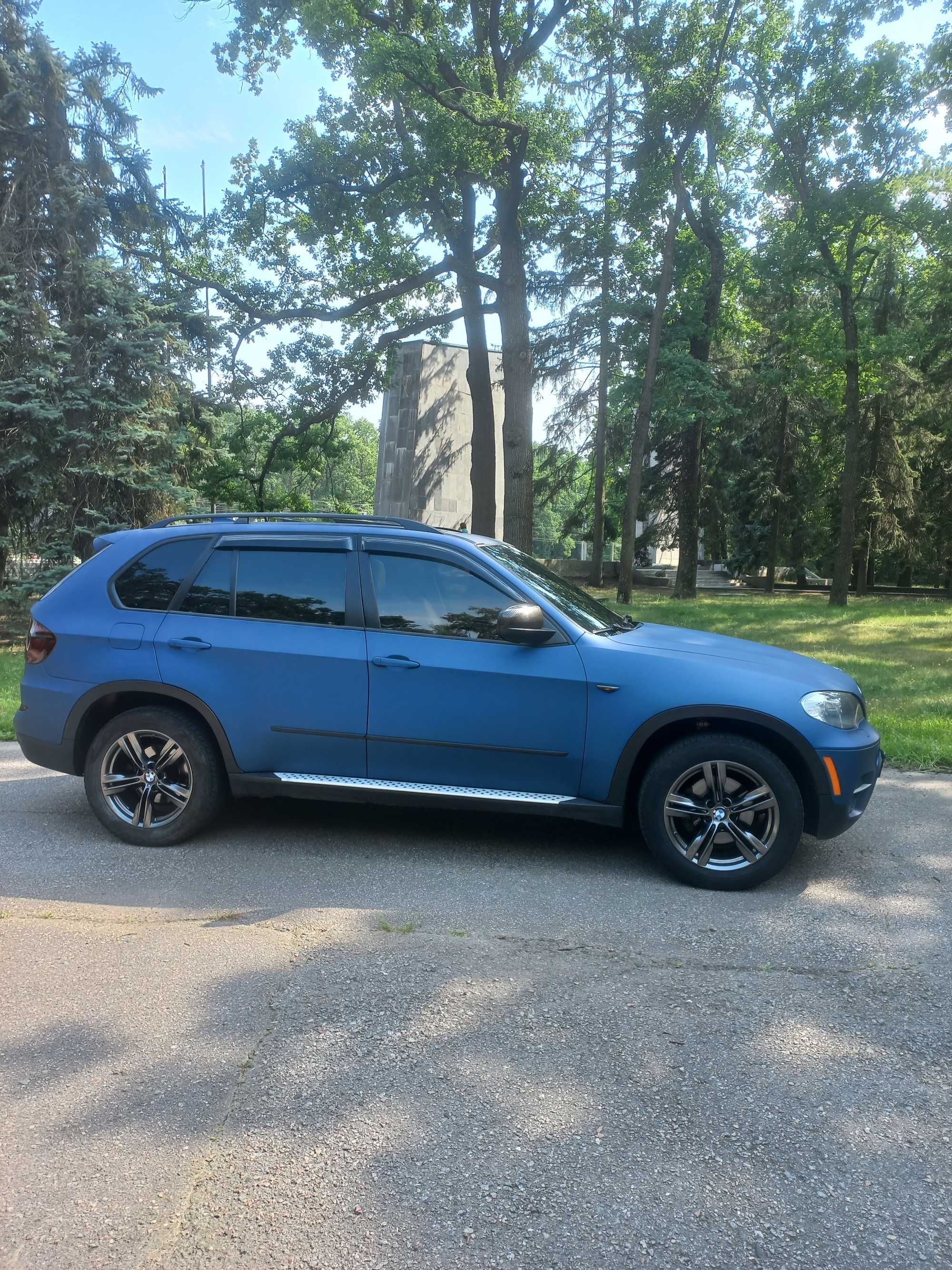 Авто BMW X5 E70 Америка