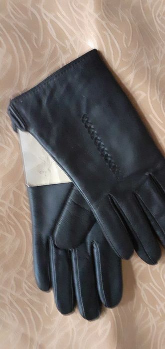 Продам перчатки женские кожа размер 7.5