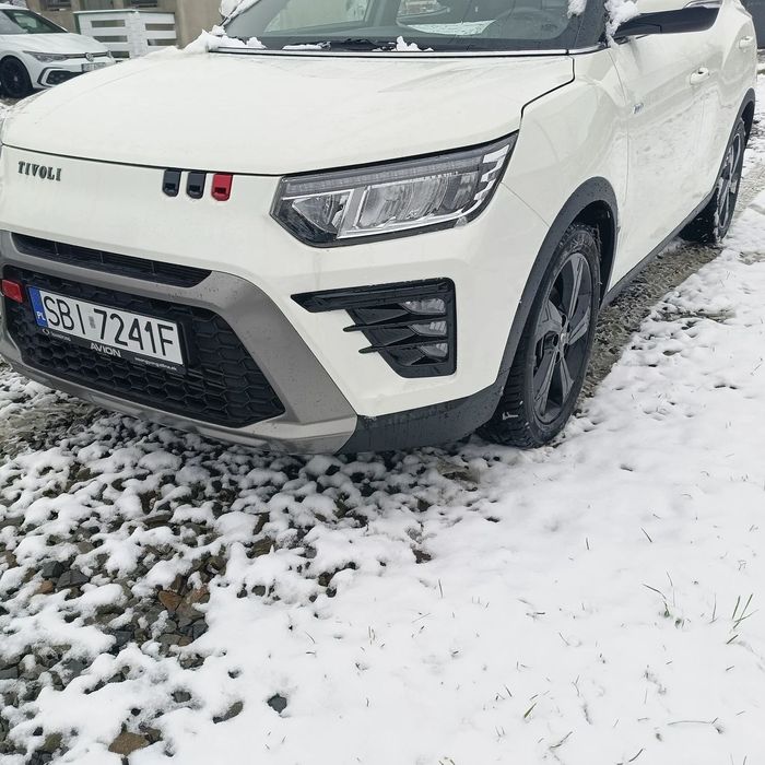 SsangYong/KGM Tivoli 1.5 turbo benzyna automat 4x4 13 tys km okazja// zrejestrowany