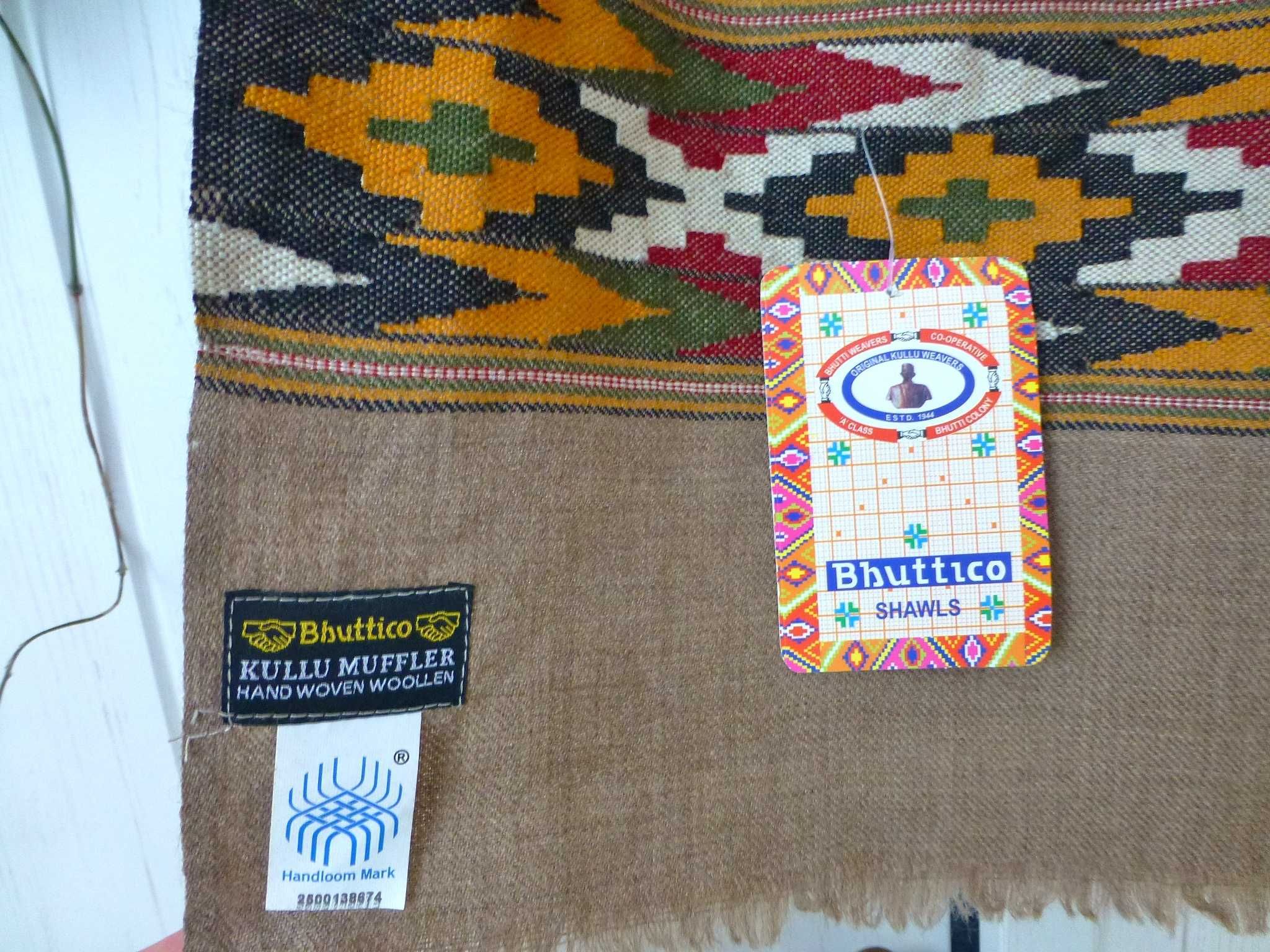 Bhuttico Kullu Shawls indyjski lekki elegancki wełniany szal handmade