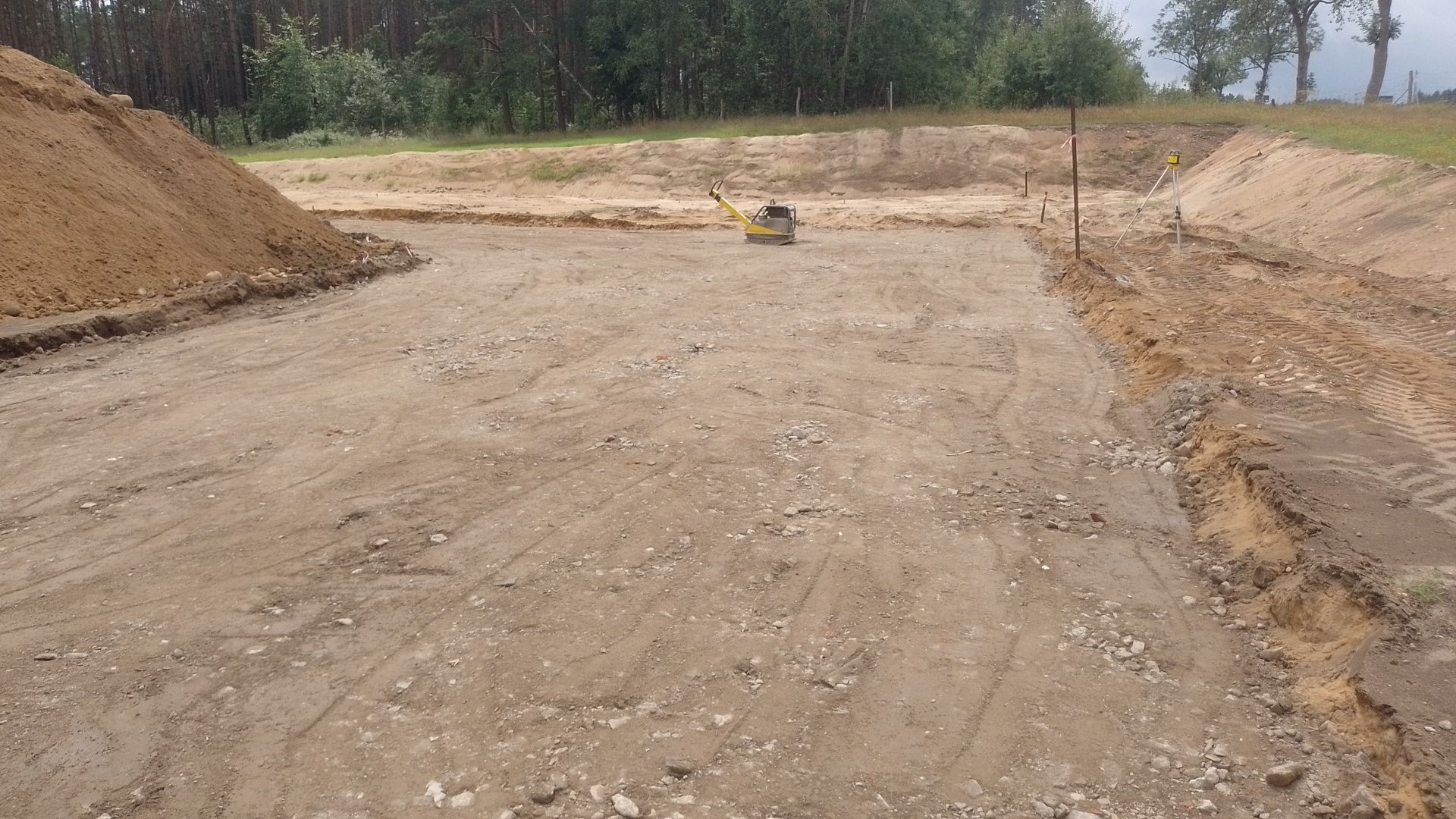 Budowa dróg dojazdowych do działek posesji