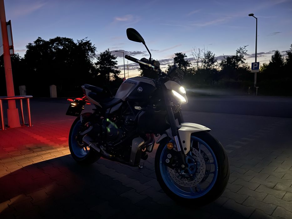 Motocykl Yamaha MT-07 na WYNAJEM