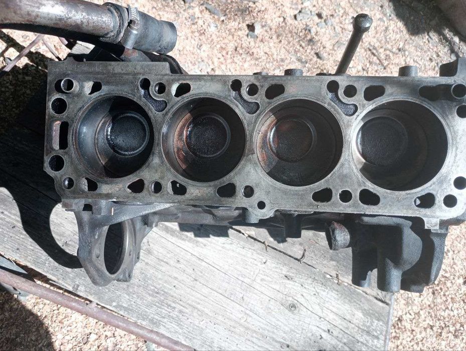 Блок в сборе на двигатель C-18 NZ