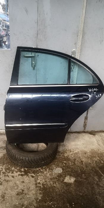 Drzwi tył Mercedes W211 kolor 359.