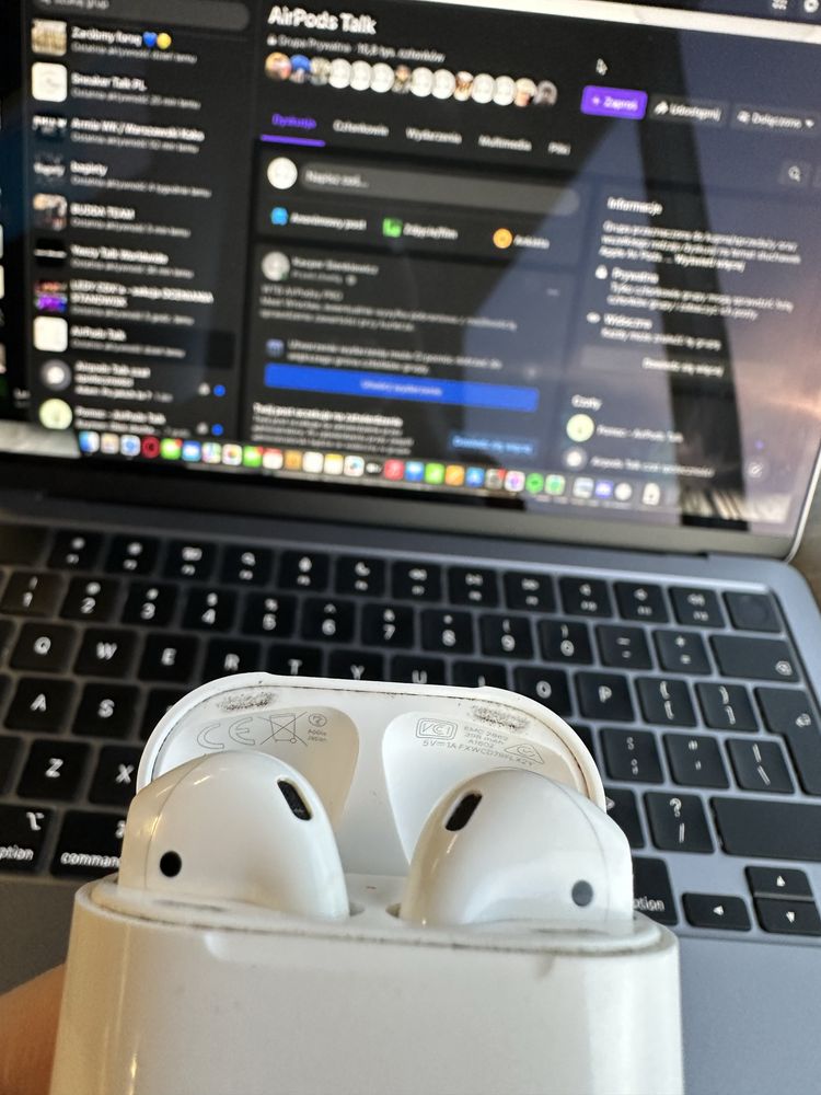 AirPods II generacji