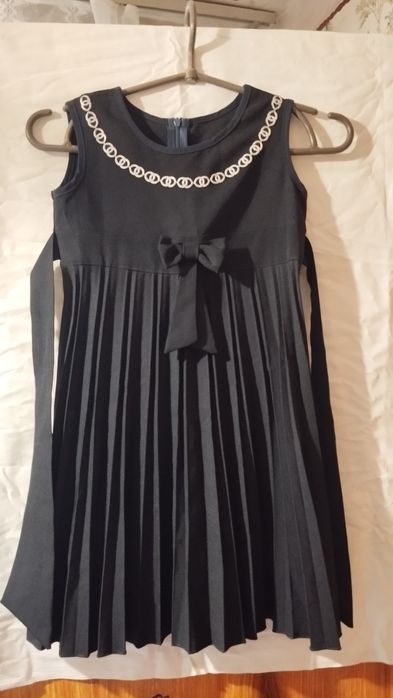 Школьный платье - сарафан с болеро