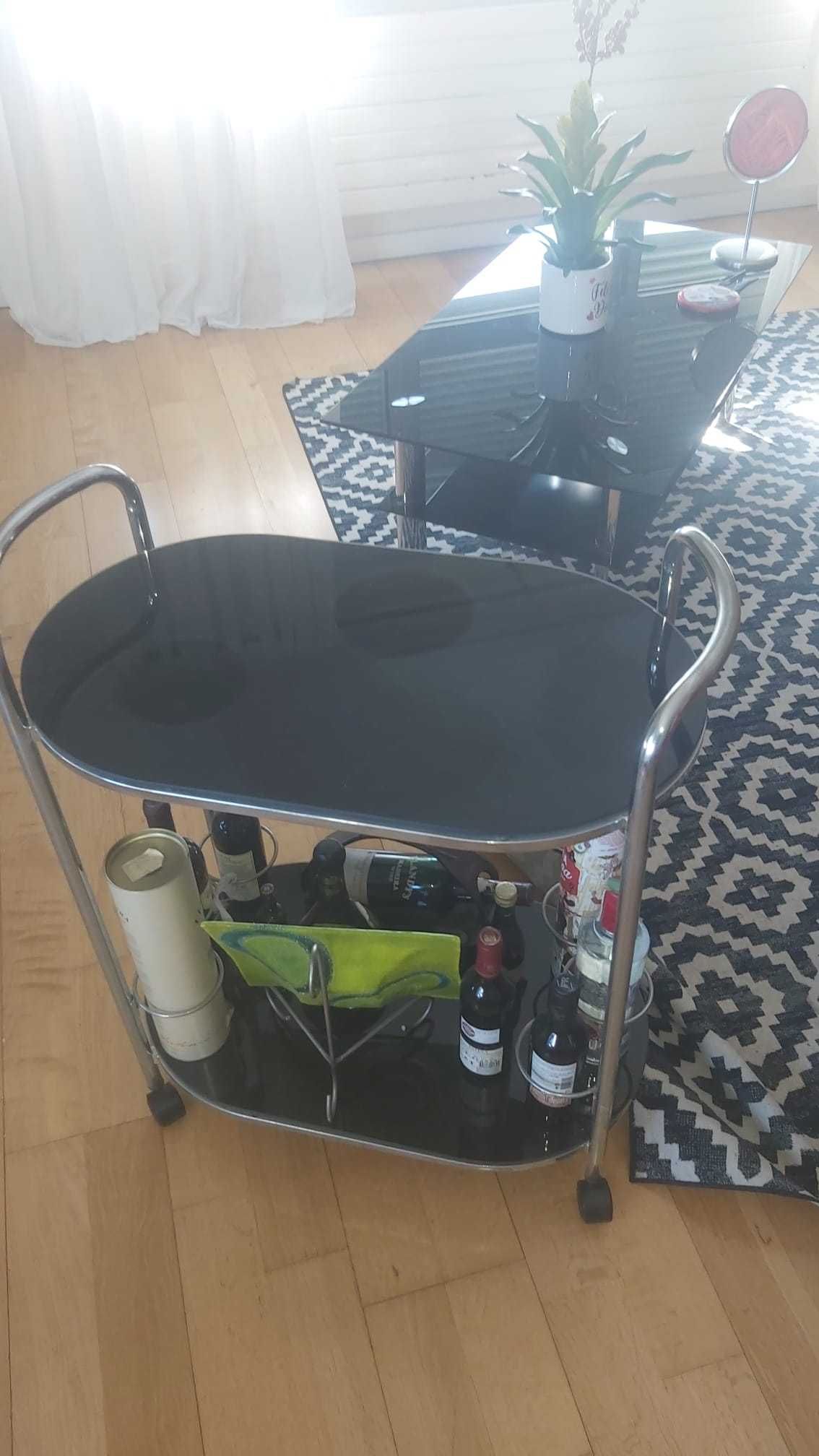Recheio de casa  sofa 2 camas  de casal um movel um carrinho