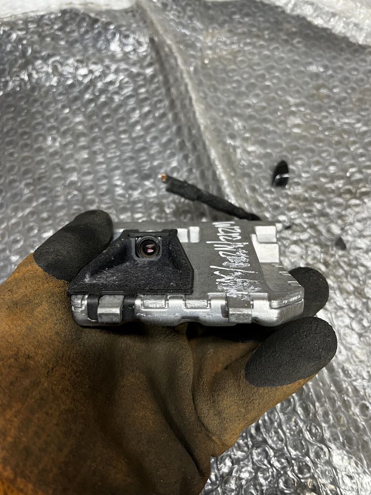 Камера на лобове, original Mercedes W204 W212  GLS  a0009050438