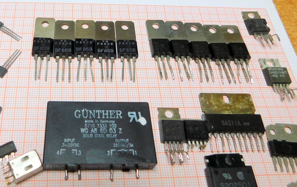 Części elektroniczne  zestaw [095]2