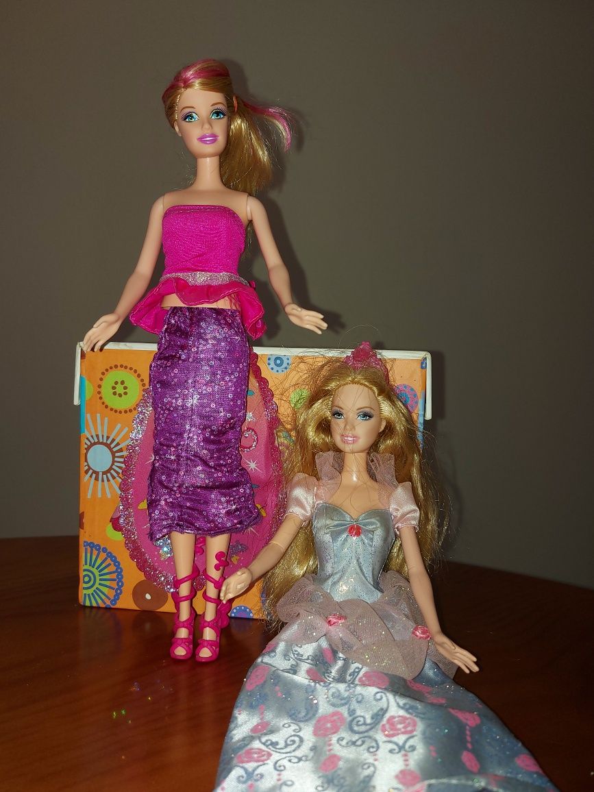 Bonecas Barbie giras