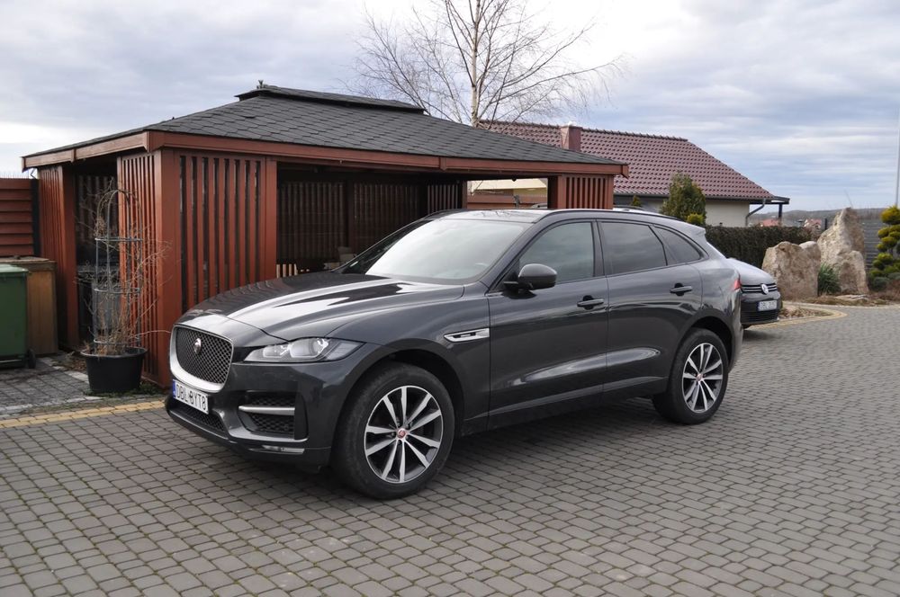 Jaguar F-Pace BEZWYPADKOWY Pełne wyposażenie