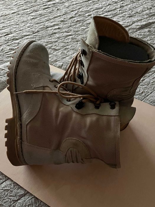 Botas deserto italianas