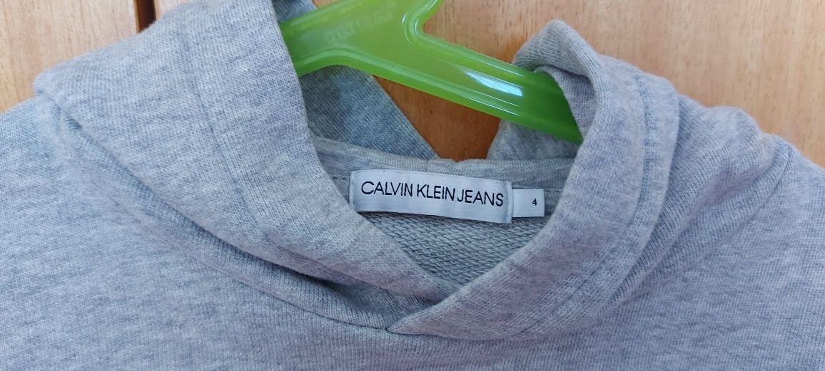 Sweatshirt Calvin Klein 4 anos