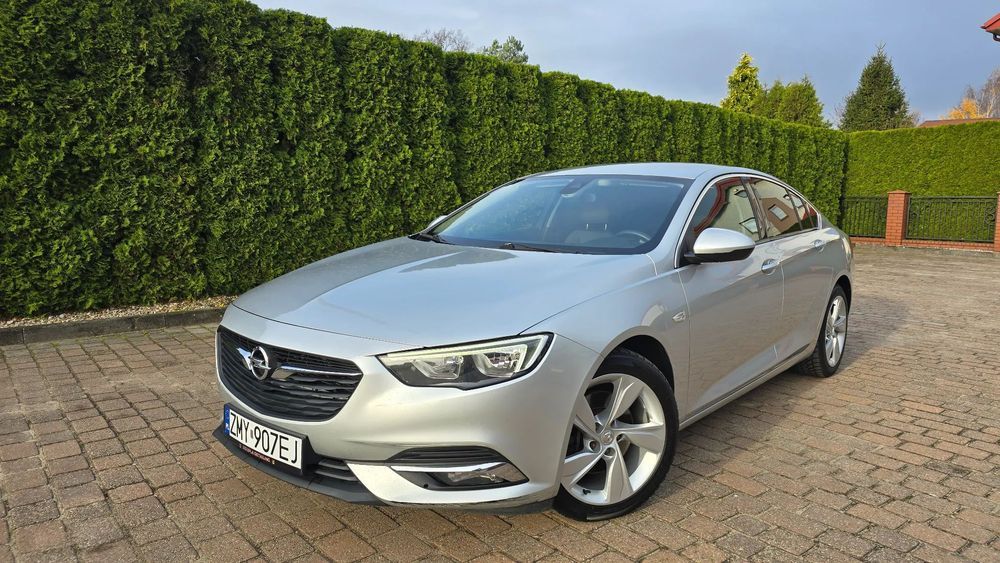 Opel Insignia 4x4 Grand Sport 2.0 diesel 170KM / Carplay / Android Auto / hak