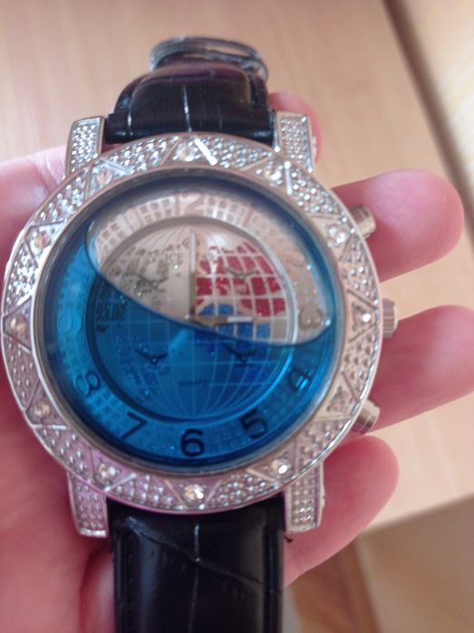 Годинник ice star